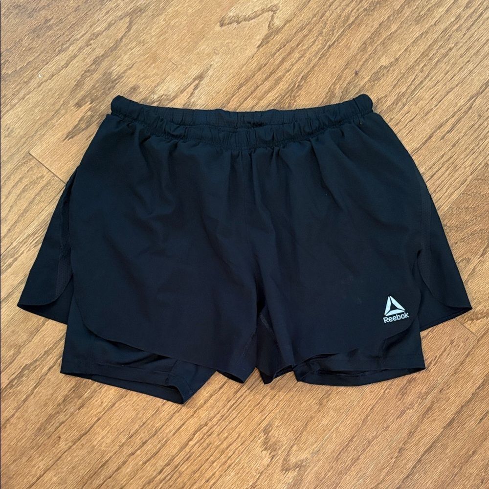 Reebok size extra large shorts, black with stretchy shorts underneath